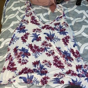 American eagle tank top floral